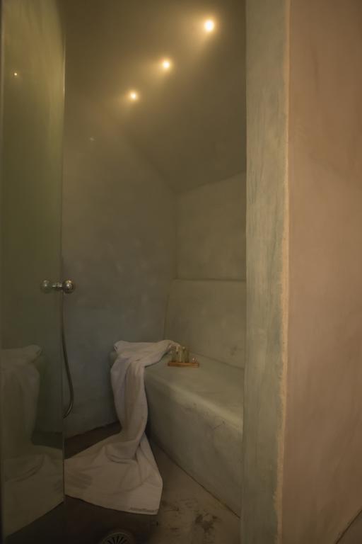 Love Nest With Hot Tub, Hammam & Outdoor Cinema Ακρωτήρι Εξωτερικό φωτογραφία
